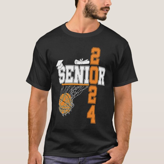 Högre 2024 klass 2024 Student Basketball Grad T Shirt (Framsida)