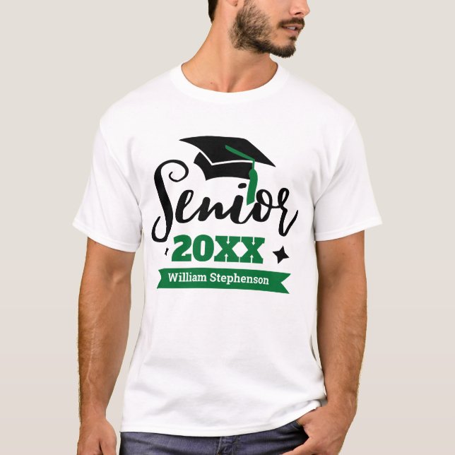 Högre klass 2022 studenten år namn T-Shirt (Framsida)