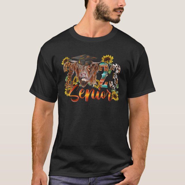 Högre klass 2023: Westerna Studenten T Shirt (Framsida)