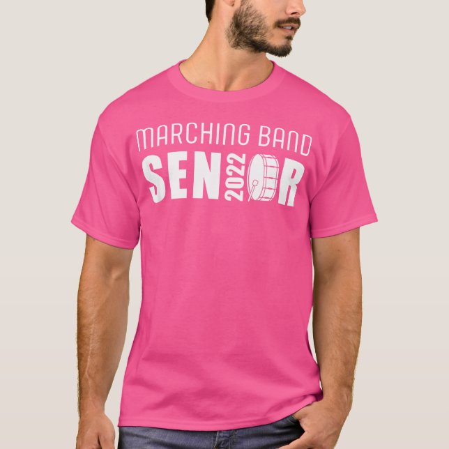 Högre klass för busstrumma från 2022 Marching Band T Shirt (Framsida)