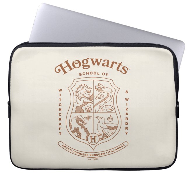 HOGWARTS™ School of Witchcraft and Wizardry Crest Laptop Fodral (Framsidan)