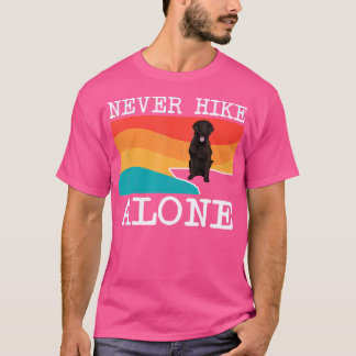 Höjd aldrig platta återgivningsgrafiklyssen för En T Shirt