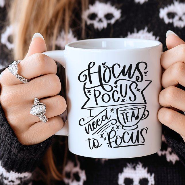 Hokus Pokus Jag Behöver Te Mugg (Black Halloween Hocus Pocus Tea Cup)