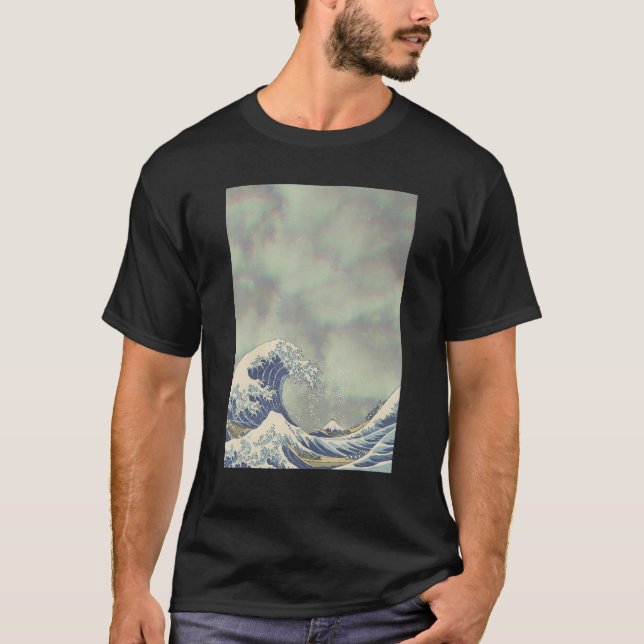 Hokusai Underbar våg på grungmoln T Shirt (Framsida)