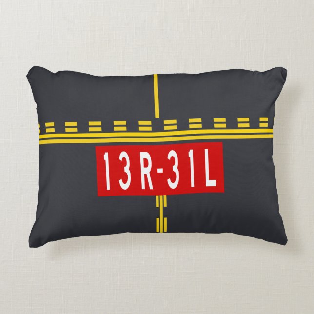 Holding Point Marking 13R-31L Prydnadskudde (Framsidan)