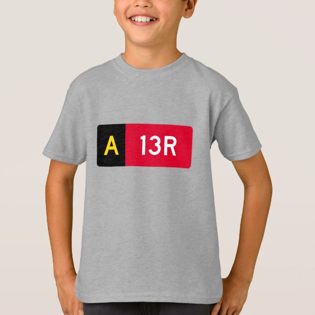 Holding Point-tecken A13R T Shirt (Framsida)