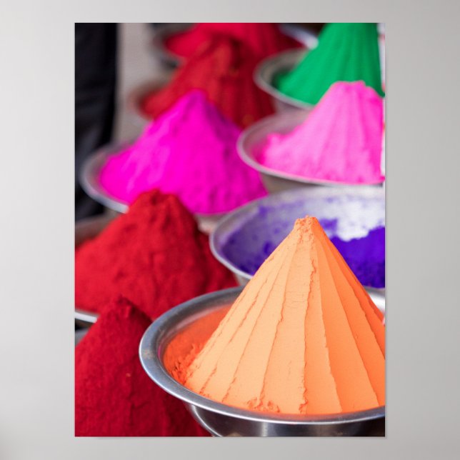 Holi Powder Paint Poster (Framsidan)