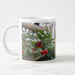 Holly Berries och Fence - Martha's Vineyard Jumbo Mugg
