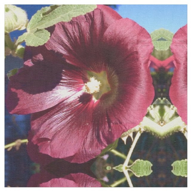 Holly Hock Red Tyg (Närbild)