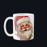 Holly Jolly Jultomten Retro jul Kaffemugg<br><div class="desc">Ett mugg med en glatt illustration av en vintage stil Jultomten med röda rosyskon och med sin klassiska rödtomhatt och sin stora vita björn. En snårskog bidrar till den festliga helgdag i denna utformning.</div>