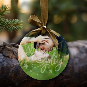 Holly Jolly Overlay Foto för kallgrafi-typografi Julgransprydnad Keramik