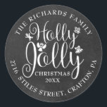 Holly Jolly Returadress Jul Chalkboard Runt Klistermärke<br><div class="desc">Returetiketter för dig att anpassa dig med ditt eget budskap,  år,  familj namn och adress på ett schalkboard-bakgrunden. Designad av Thisisnotme©</div>