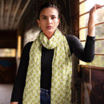 Holly och Berries Winter Mönster Scarf Sjal<br><div class="desc">Välkomna till festsäsongen med en liten elegans som bär det här hollet och bär konstgjord scarf. Den färska bakgrunden till grönten är sprinklad med de traditionella symbolerna för vintern cheer, som erbjuder en snyggt för att hålla sig varm och andad över hela julhelgen. Det är ett tillbehör som också parar...</div>