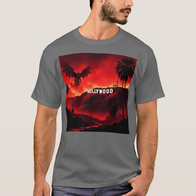 Hollyweird T Shirt (Framsida)