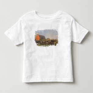 Holsteinmjölkkor utanför en lada vid soluppgång tee shirt