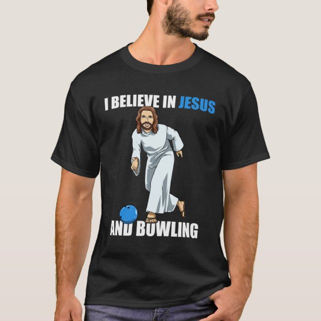 Holy Strike  Bowling Jesus  1 T Shirt (Framsida)