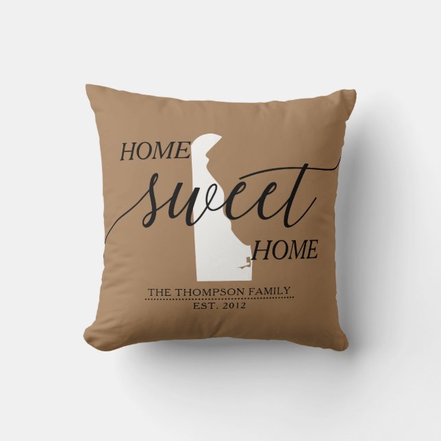 Home Sweet Home DE State Family Namn Dekorativ kud Kudde (Framsida)