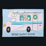 HOME SWEET HOME Retro Camper Motorhome RV Julafton Kökshandduk<br><div class="desc">Dansa ditt kök med den här coolan handduken. Gör en underbar helgdag,  födelsedag,  husuppvärmning eller jubileumsgåva! Du kan anpassa den och även lägga till text. Kolla min affär efter mycket mer färg och mönster plus matchande köket saker!</div>