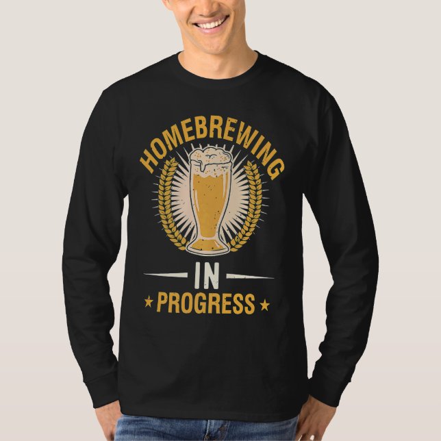 Homebrewing In Progress Beer Brewing Alcohol Drink T Shirt (Framsida)