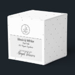Homemade Bath & Body Packaging | Svartvitt Presentaskar<br><div class="desc">Anpassa den här rutan till ditt recept för handgjorda och hemgjorda sockerskrubbar, lotioner, krämer, kroppssmödrar och tvålar. Helt anpassade, så att det kan användas för vilken doft eller smak som helst - och inte bara för bad och kroppsgåvor. Vi har skapat de här svarta och vita presentlådorna så att de...</div>