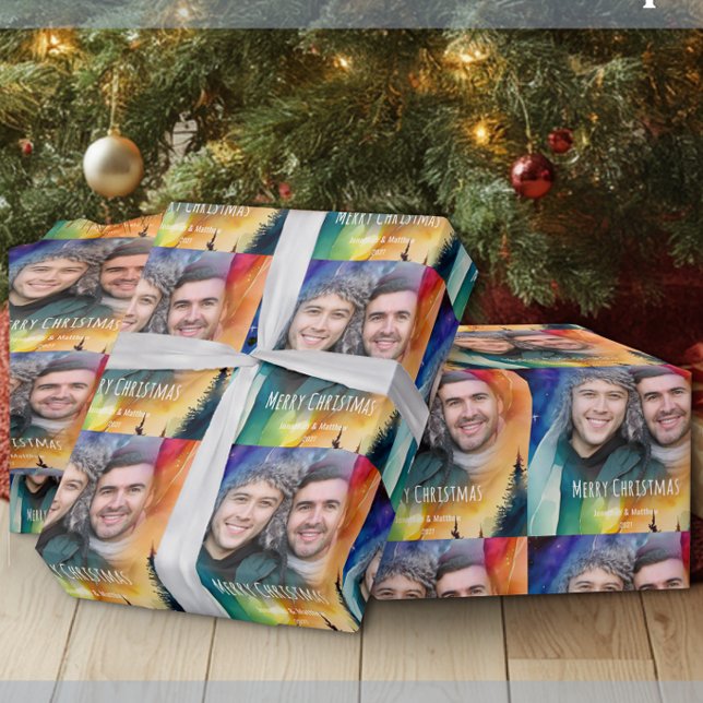 Homo-karls jul, vår första julbild presentpapper (Skapare uppladdad)
