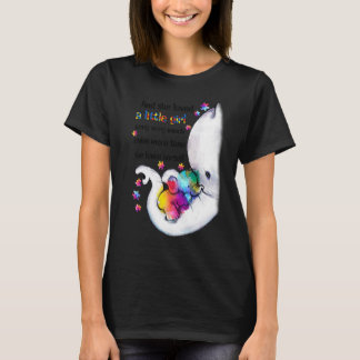 Hon älskade en liten flicka mycket Autism Acceptan T Shirt