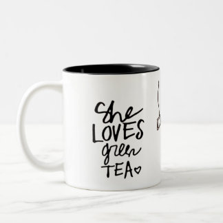 hon älskar den gröna teamuggen Två-Tonad mugg