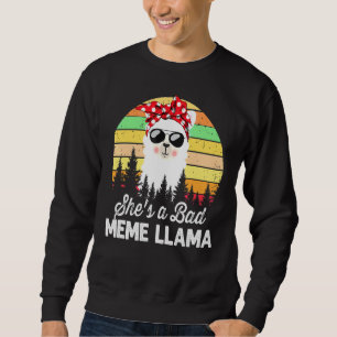 Hon är en dålig Meme Llama Mamma Vintage Sunset Lång Ärmad Tröja