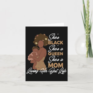 Hon är en drottning. Hon är en Mamma-Black Mamma. Kort