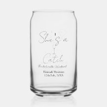 Hon är en fångst champagneflaska möhippa vecka