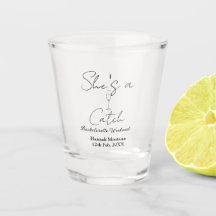 Hon är en fångst champagneflaska möhippa veckoslut