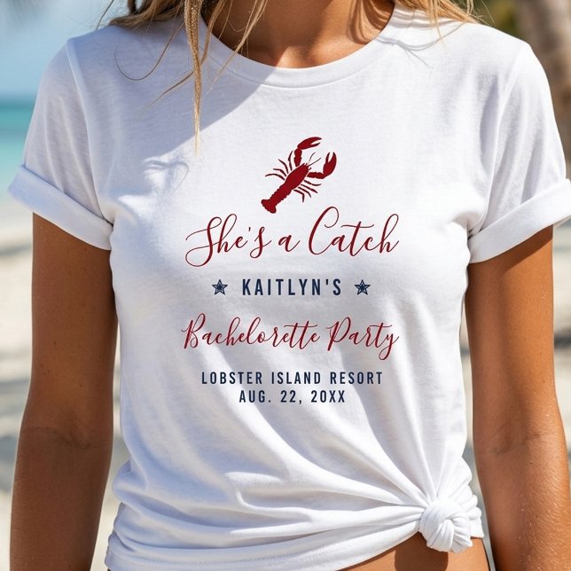 Hon är en fångst kustlinje möhippa fest t shirt (Skapare uppladdad)