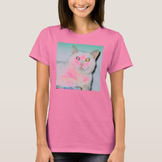 Hon är en grått gal t-shirt