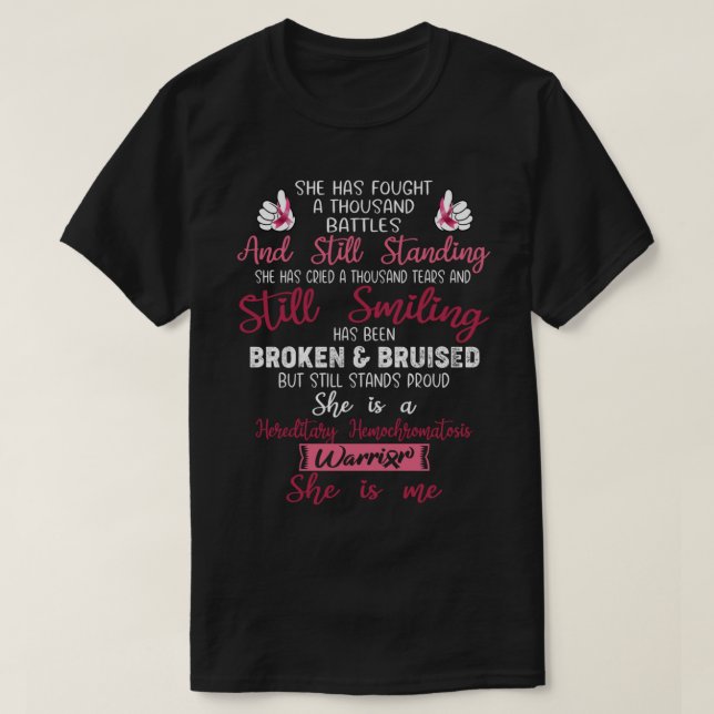 Hon är en hereditär hemokromatos-medvetenhet. t shirt (Design framsida)