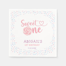 HON ÄR EN SVETSKANS FÖRSTA BIRTDAG PAPPERSSERVETT