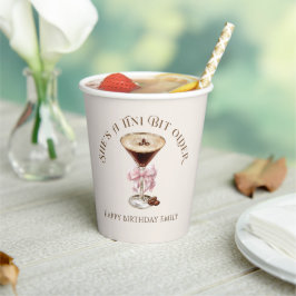 Hon är en Tini Bit Older Espresso Martini Birthday