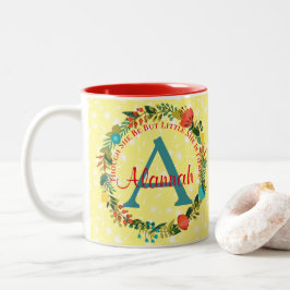 Hon är en våldsam Monogram-Blommigt Två-Tonad Mugg