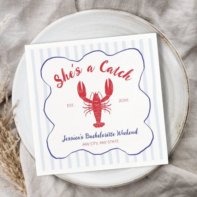 Hon är ett Catch Lobster Bachelorette Party Pappersservett (She’s a Catch Lobster Bachelorette Party Napkins)
