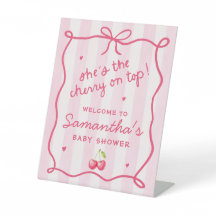 Hon är körsbär på toppen Baby Shower Bordsskylt