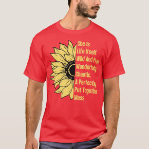 Hon är livets vilda och fria solros 1 t shirt