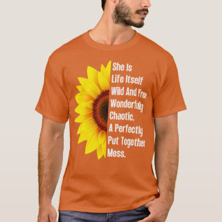Hon är livets vilda och fria solrosblomma 6 t shirt