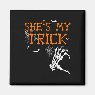 Hon är min grej, han är mitt terapi Halloween Coup Magnet
