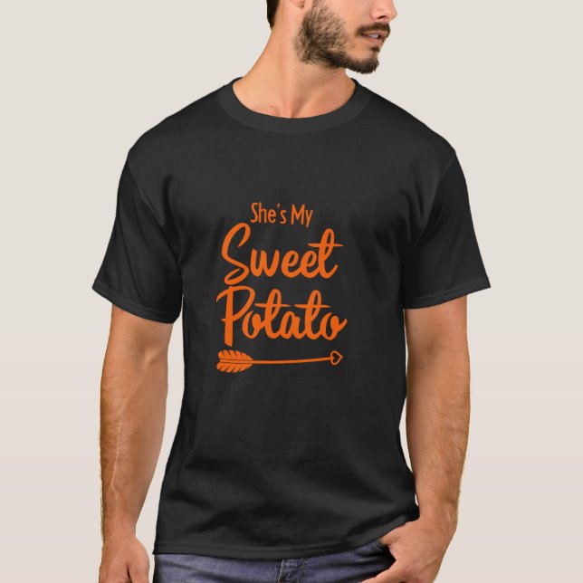 Hon är min sötpotatis. Ja, jag Yam T Shirt (Framsida)