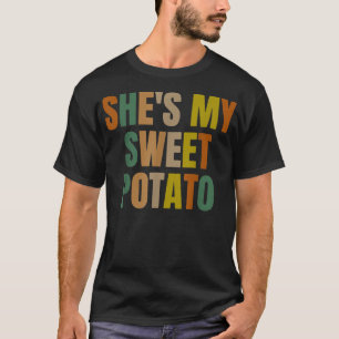 Hon är min sötpotatis... jag YAM lite matchande ko T Shirt