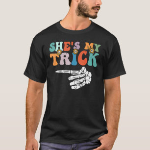 Hon är min trick som matchar lite Halloween Costum T Shirt