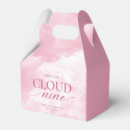 Hon är på Cloud Niine Rosa Möhippa Presentaskar