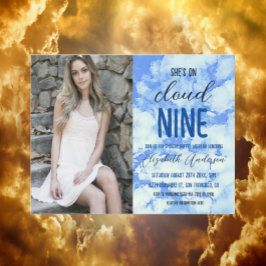 Hon är på Cloud Nine! Bachelorette Party Inbjudningar