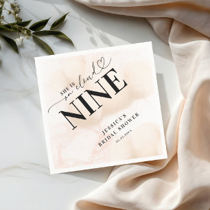 Hon är på Cloud Nine Heart Script-Möhippa Pappersservett