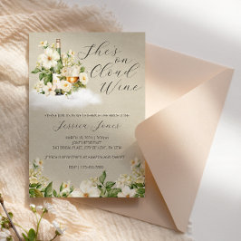 Hon är på Cloud Vin Inbjudningskort för möhippan