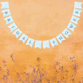 Hon är på moln 9 Drömmig himmelsblå bröllopsdusch  Vimplar